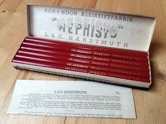 Staré tužky Koh-i-noor Hardtmuth Mephisto 73G