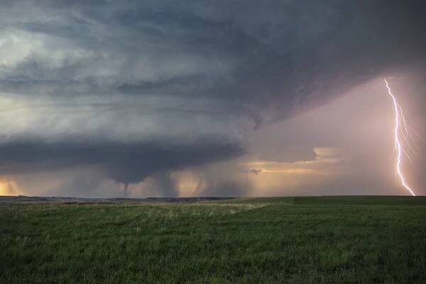 Tornado Adventures Tour Information — Jason Weingart Photography