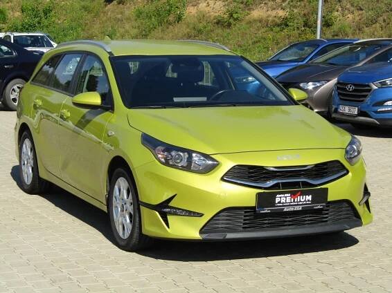 Kia Cee ́d 1.5 T-GDi,Spin,kamera