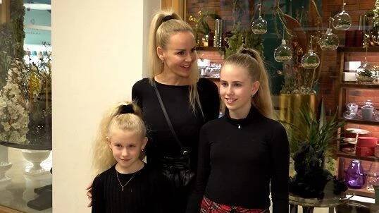 Lucie Hadašová 15 let po vítězství v soutěži krásy: Blondýnka, která se vdala za hokejistu, se pochlubila i dcerami
