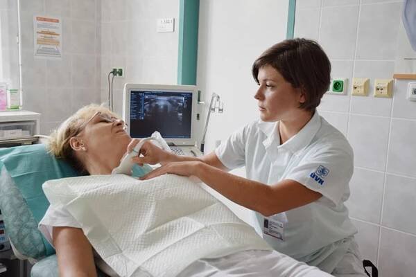 Ambulance a odborné poradny ORL kliniky - Ústřední vojenská nemocnice Praha (ÚVN)