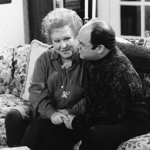Estelle Harris, George’s Mother on ‘Seinfeld,’ Dies at 93