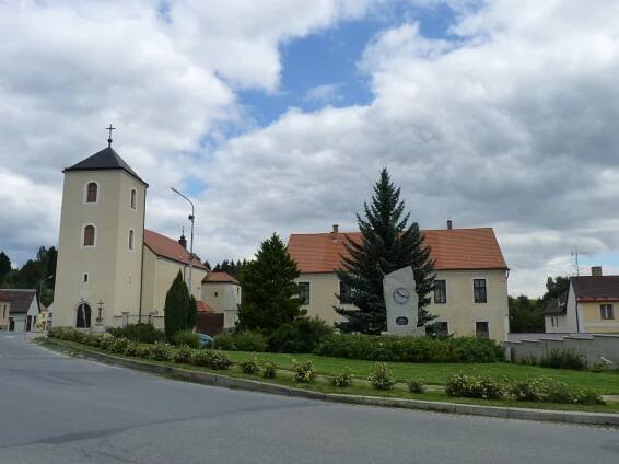 Studená (okres Jindřichův Hradec) 1