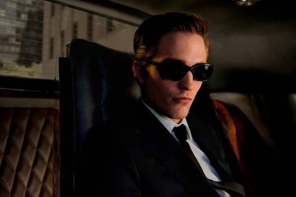 Cosmopolis líčí rozpad kapitalismu ze sedadla limuzíny