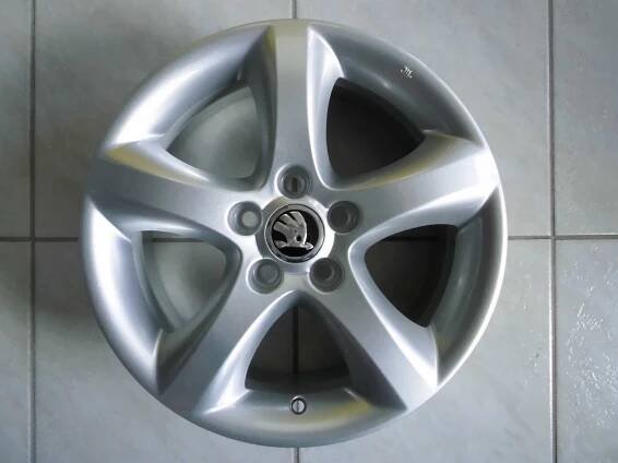 Disk AL 6Jx15 5x100 ET43 Škoda Antares - Fabia, Fabia II,