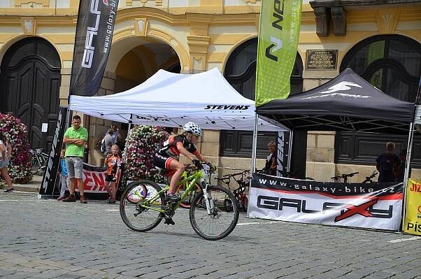 Foto z MTB kritéria Okolo hradeb v Písku | Galaxy bike, Galaxy kola, mtb kola, horská kola, dětská kola | galaxy-bike.cz