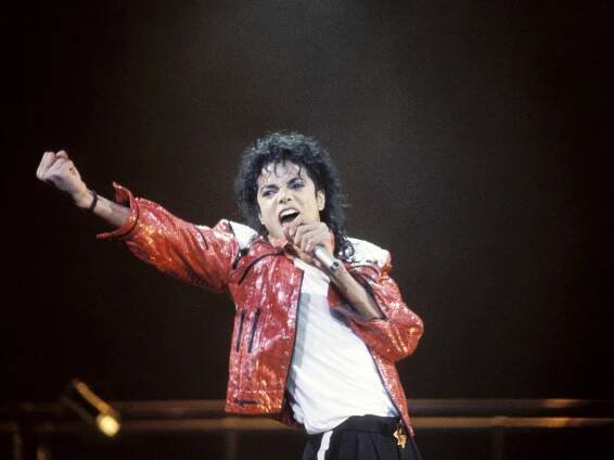 Král popu inspiruje dodnes: Michael Jackson by oslavil 65. narozeniny - Expres FM