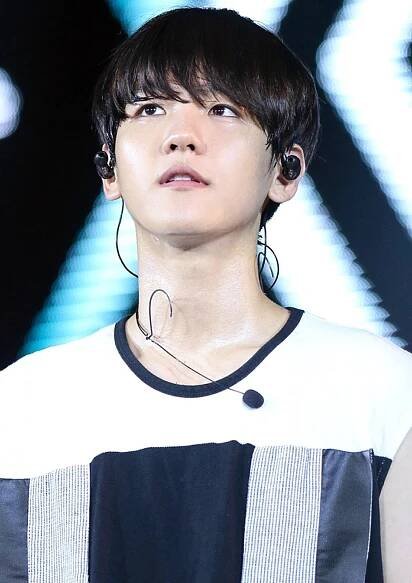 Soubor:Baekhyun at the EXO The Lost Planet in Jakarta.jpg – Wikipedie
