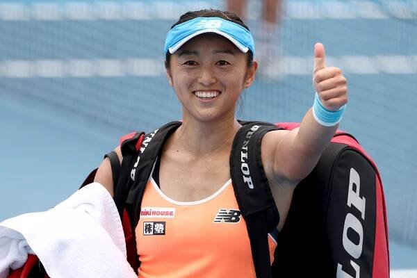 Doi, Gracheva kick off Phillip Island Trophy with Garcia, Stephens upsets