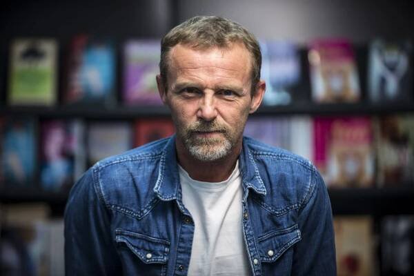 Nový Nesbø, Urban i Příšerné příběhy vánoční. Je tu Velký knižní čtvrtek