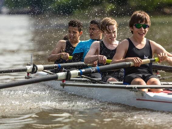 Row New York's Summer Learn-to-Row Camps