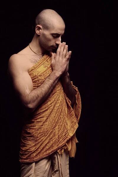 Hare Krishna mantra explained — Saranagati Temple
