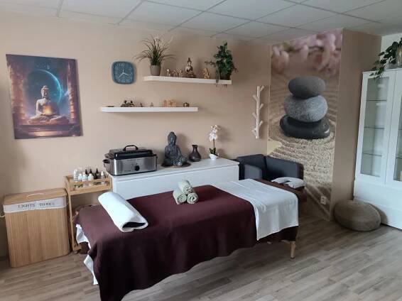 Masáže proti bolesti zad, Praha, Horní Počernice, Masáže a kosmetika Šárka Vosková