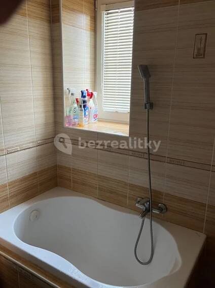 Pronájem bytu 2+kk 39 m², U Vlastního krbu, Teplice, Ústecký kraj