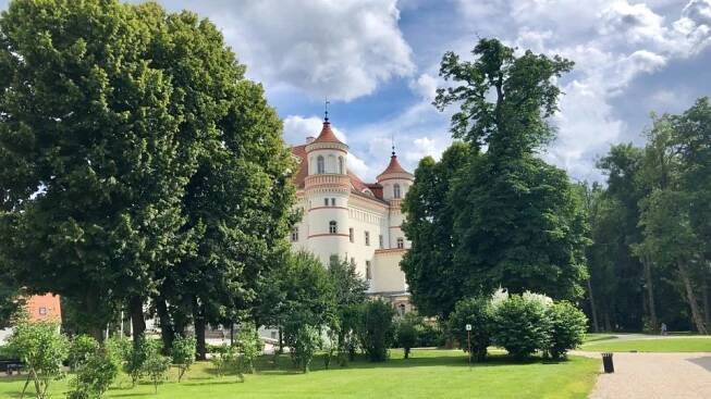 Zámek Wojanow - perla Údolí paláců a zahrad | foto: Petr Voldán,  Český rozhlas