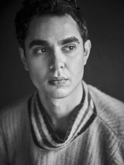 img-max-minghella_170759716052.jpg