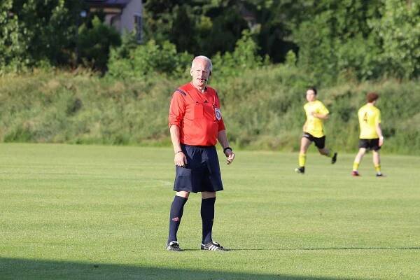 Brankář Jiří Zbořil se loučil s fotbalovou Sigmou Hodolany v utkání s FK Nové Sady B.