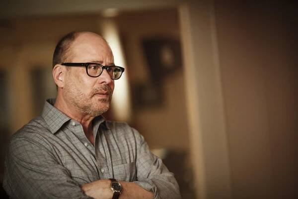 Dobré mravy - The Heart Attack Is the Best Way - Z filmu - Terry Kinney