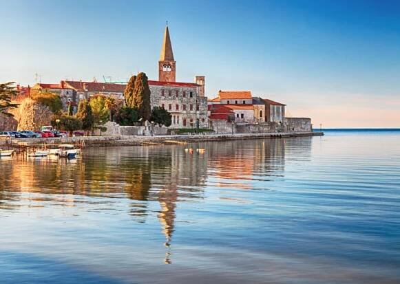 pohled na staré město poreč, chorvatsko - poreč - stock snímky, obrázky a fotky