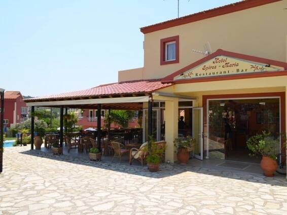 Spiros a Maria