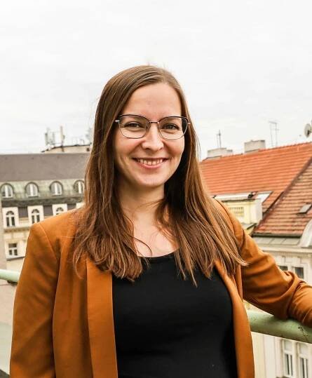 Ludmila Eliášová: „Stejně, jako se nedá dělat česká evropská politika bez Stálého zastoupení v Bruselu, by se těžko komunikovala