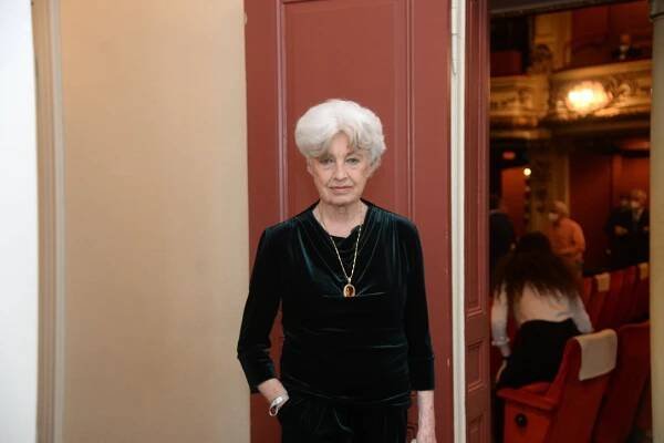 Die 88-Jährige steht heute noch auf der Bühne, derzeit in „Frau Yamamoto ist noch da!“