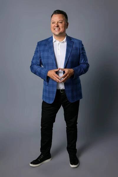 Keynote Speaker Ryan Jenkins | Leadership Expert & Generational Speaker — Ryan Jenkins