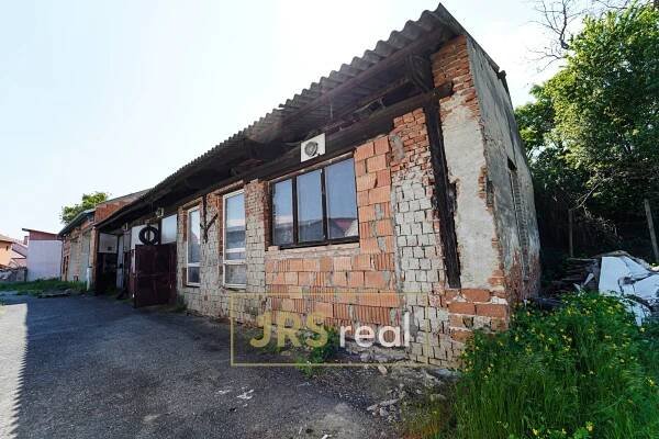 Prodej komerčního objektu 164 m2 - Drnholec.Ve