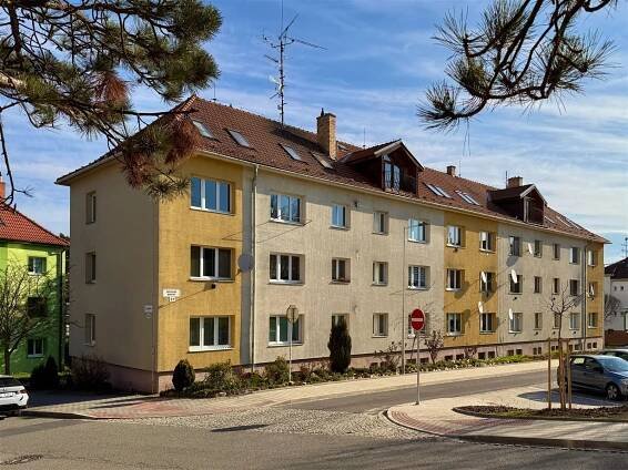 Pronájem bytu 2+1 v Třebíči (EXTERIÉR)