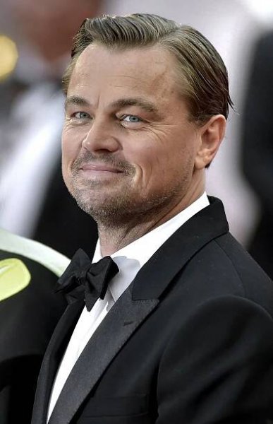 DiCaprio a jeho další láska na lodi: Tahle se snad nepotopí