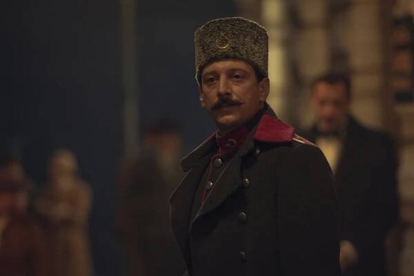 Půlnoc v hotelu Pera Palace - Cesta - Z filmu - Engin Hepileri