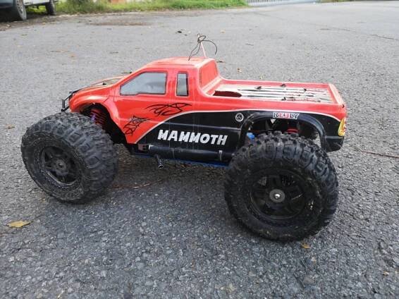 Monster 1:8 | modelbazar.cz