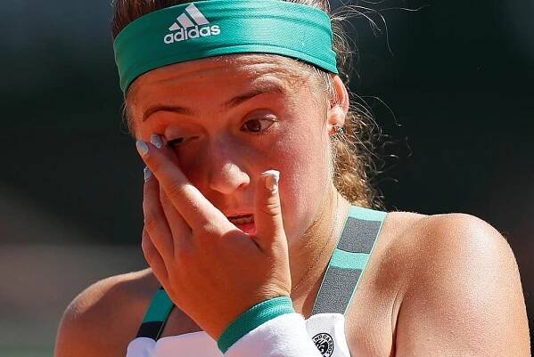 Ostapenková šokovala Paříž! Ve dvaceti letech ovládla French Open
