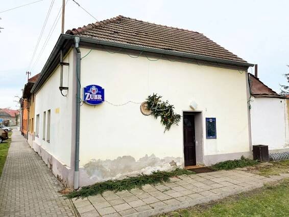 Prodej RD, Pivín - Hana Pospíšilíková | Realitní makléř pro Prostějov a okolí 