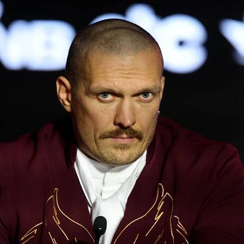 Oleksandr Usyk's brutal Daniel Dubois comment as mega world title fight collapses