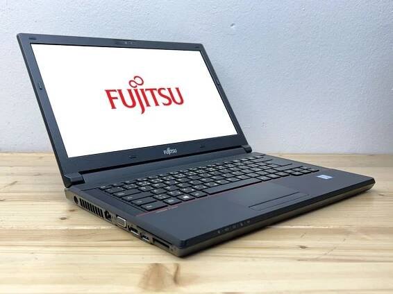 Repasovaný notebook Fujitsu LIFEBOOK E546 | Počítače24.cz