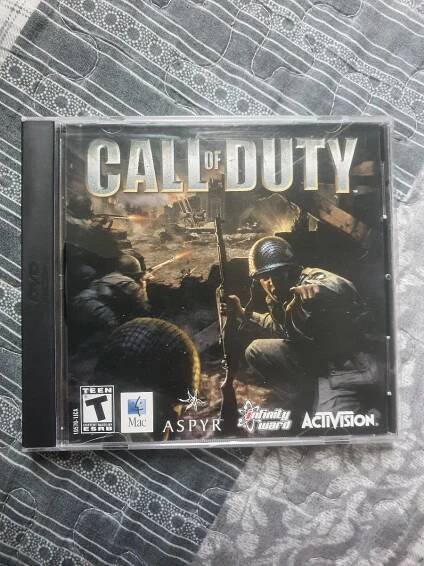 HRY --PC CD - ROM - PRO POČÍTAČ - CALL OF DUTY