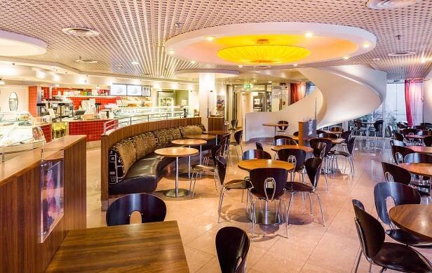 Cafe in Tallinn | Cafe Boulevard | Radisson Blu Hotel Olümpia