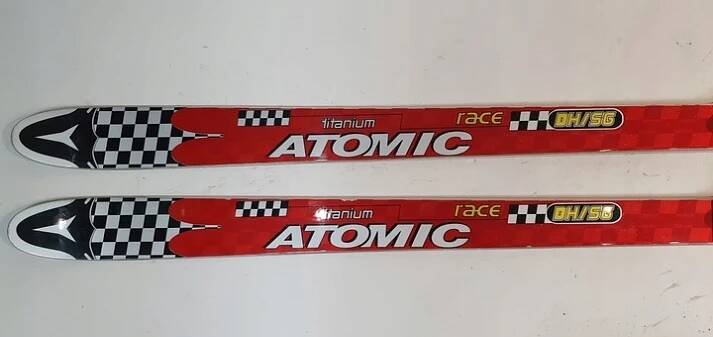 Lyže ATOMIC DH/SG RACE délka 212 cm SJEZDOVÉ DOWNHILL