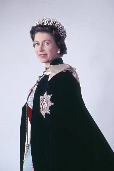 Buckingham Palace Shares an Extremely Rare Portrait of Queen Elizabeth by Cecil Beaton