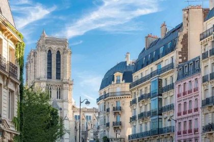 Charming street and buildings in Paris
