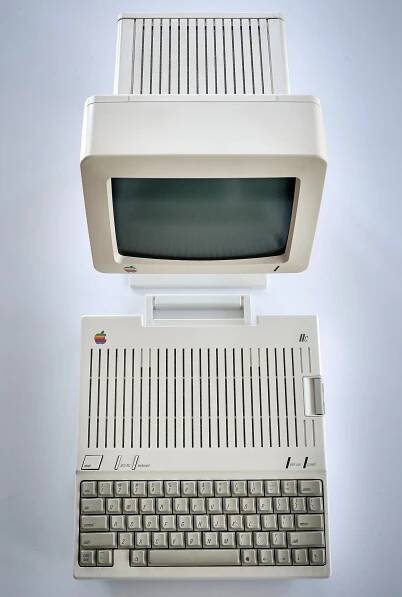 Apple IIc Computer — Mass Made Soul