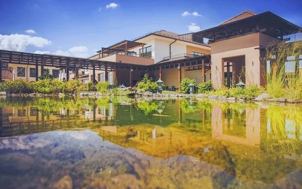 Bükfürdo: Caramell Premium Resort **** s polopenzí a neomezeným termálním wellness (2 000 m2) + klub pro děti