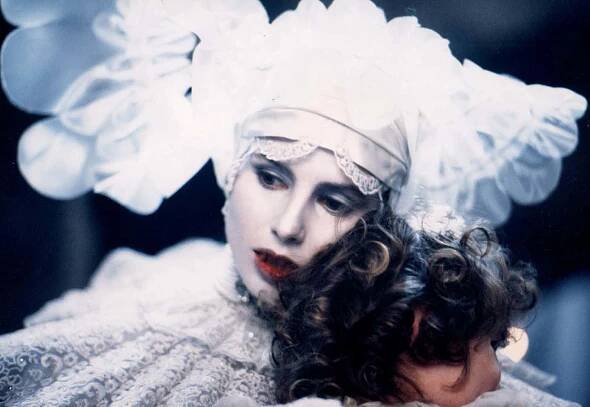 BRAM STOKERS “DRACULA” | Michele Burke
