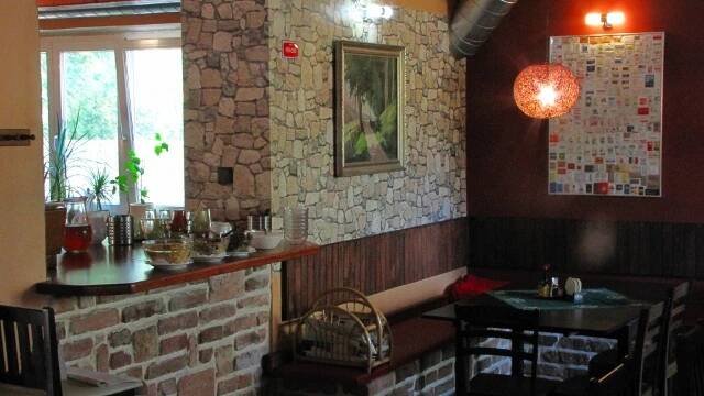 Restaurace Mezi Lány
