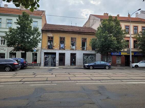 Prodej  vícegeneračního domu 200 m², pozemek 486 m², Štefánikova, Brno