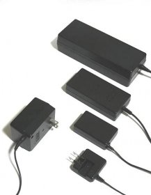 File:AC adapters.jpg - Wikimedia Commons