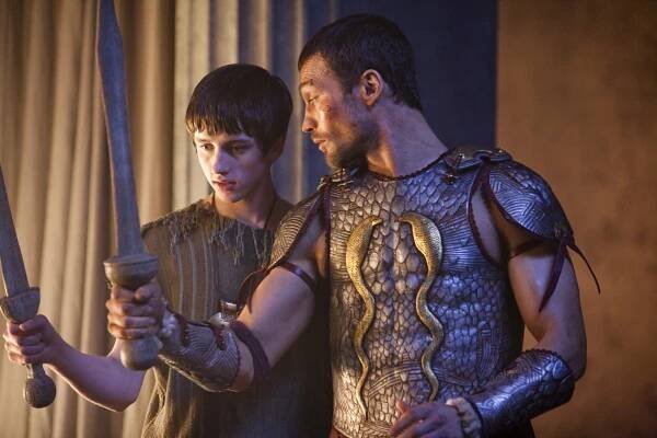 Lliam Powell, Andy Whitfield - Spartakus - Křehké vztahy - Z filmu