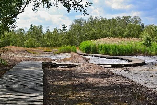 Mariánské Lázně: Unikátní prameny, římské spa a lyžování u kolonády