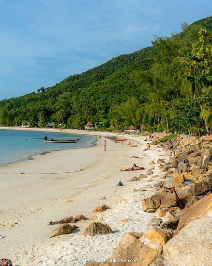 Best beaches on Koh Phangan - Chaloklum beach